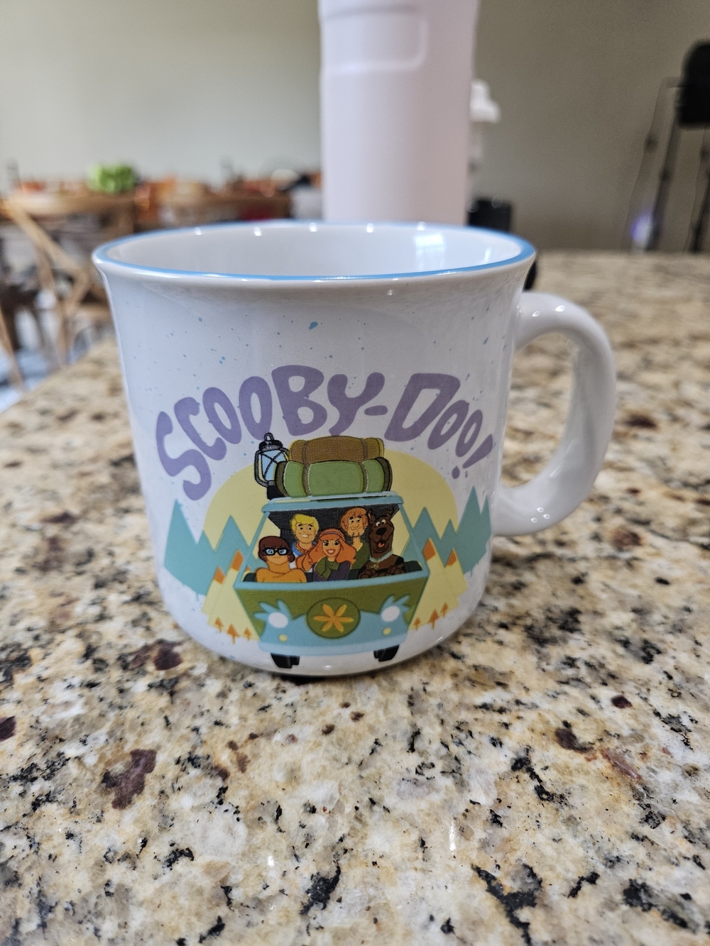 Scooby Doo - White Ceramic Mug with Colorful Graphic